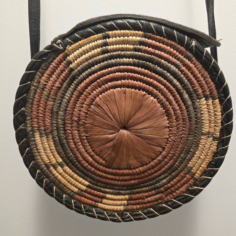Women's Handwoven Round Rattan/Leather Crossbody Bag w/Leather Straps - SML